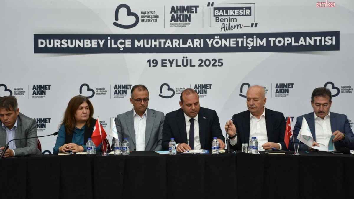 Muhtarlarla Dursunbey'de buluşma gerçekleşti