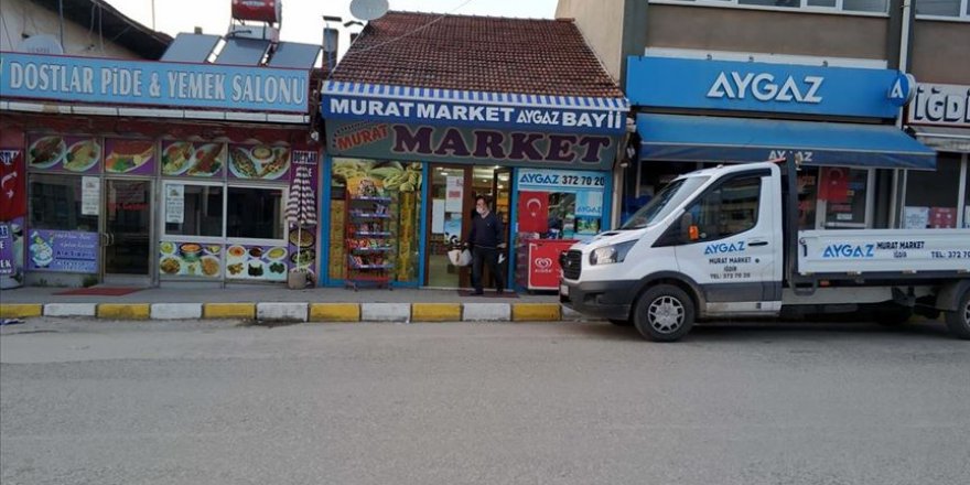 2 bin nüfuslu köyün veresiye defterlerindeki borçları ödedi