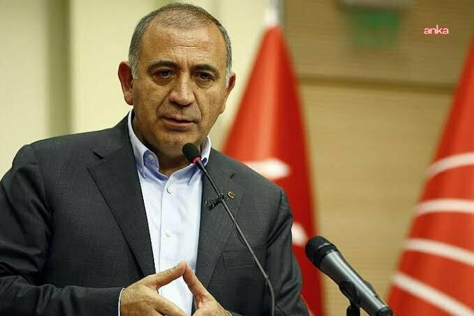 Gürsel Tekin'den CHP açıklaması: 'Biz partinin vicdanıyız!'