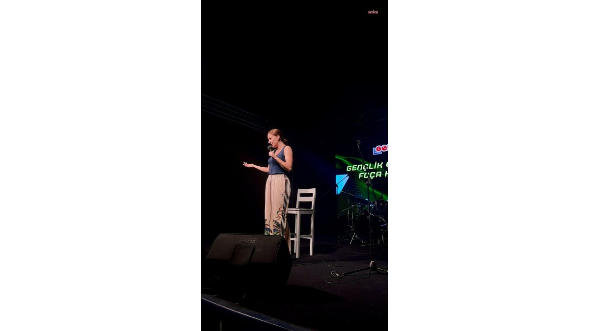 Gençlik kampı Foça'da başladı!