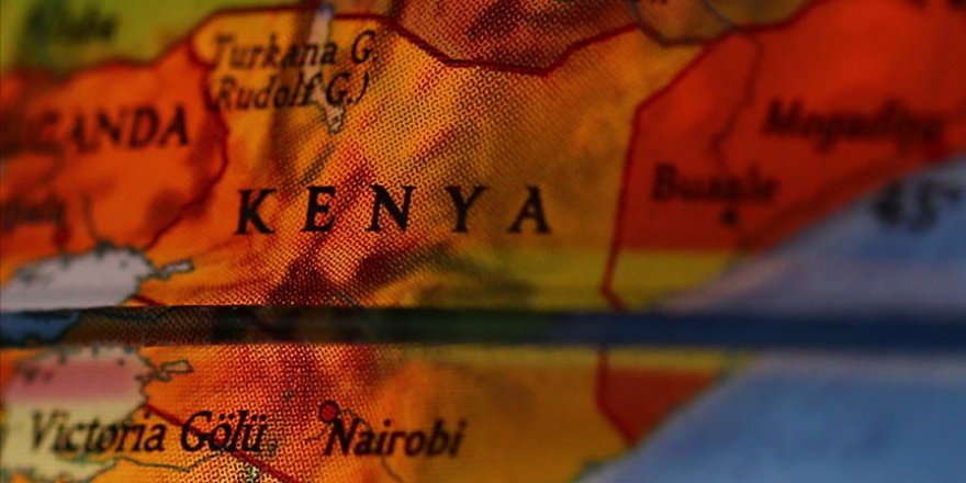 Kenyalılar teravih için gizlice Somali'ye geçiyor