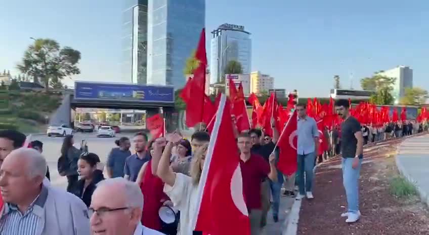 TKP üyeleri ABD Büyükelçiliği önünde ses yükseltti