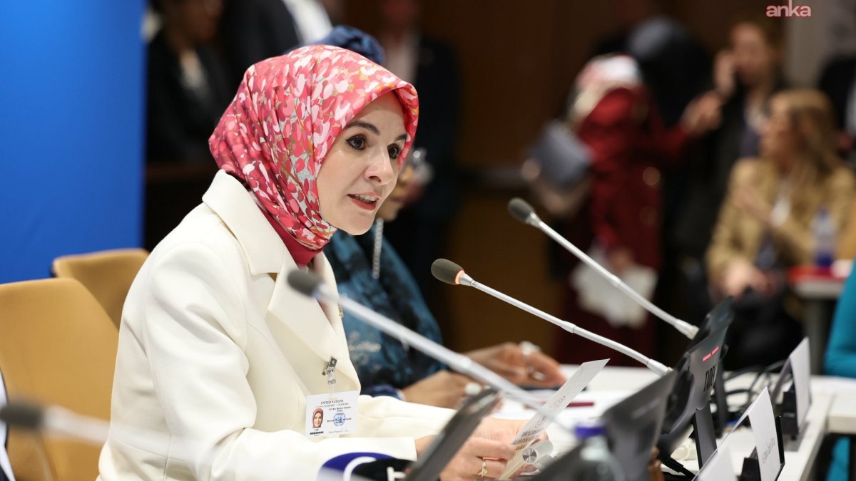 Kütahya'da depremler sonrası destek ekipleri sahada