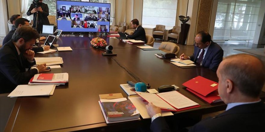 AK Parti MYK video konferans ile toplandı