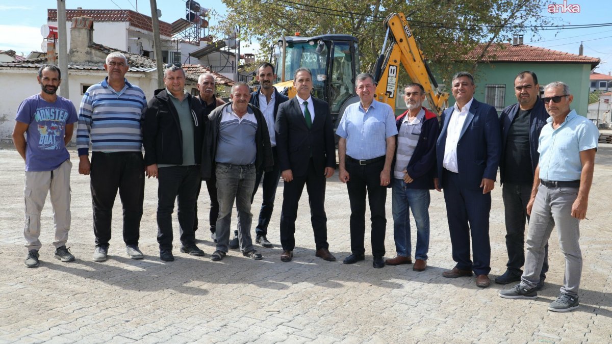 Burhaniye'de cadde yenileme çalışmaları tamamlandı