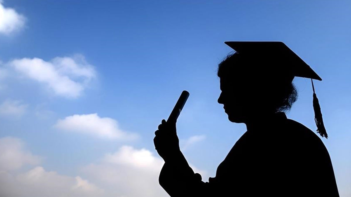 Başarılı öğrenciler 3 yılda mezun olabilecek