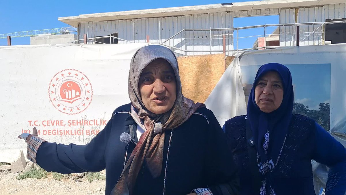 Hatay'da deprem sonrası alışveriş merkezi yapıldı, hak sahipleri isyan ediyor