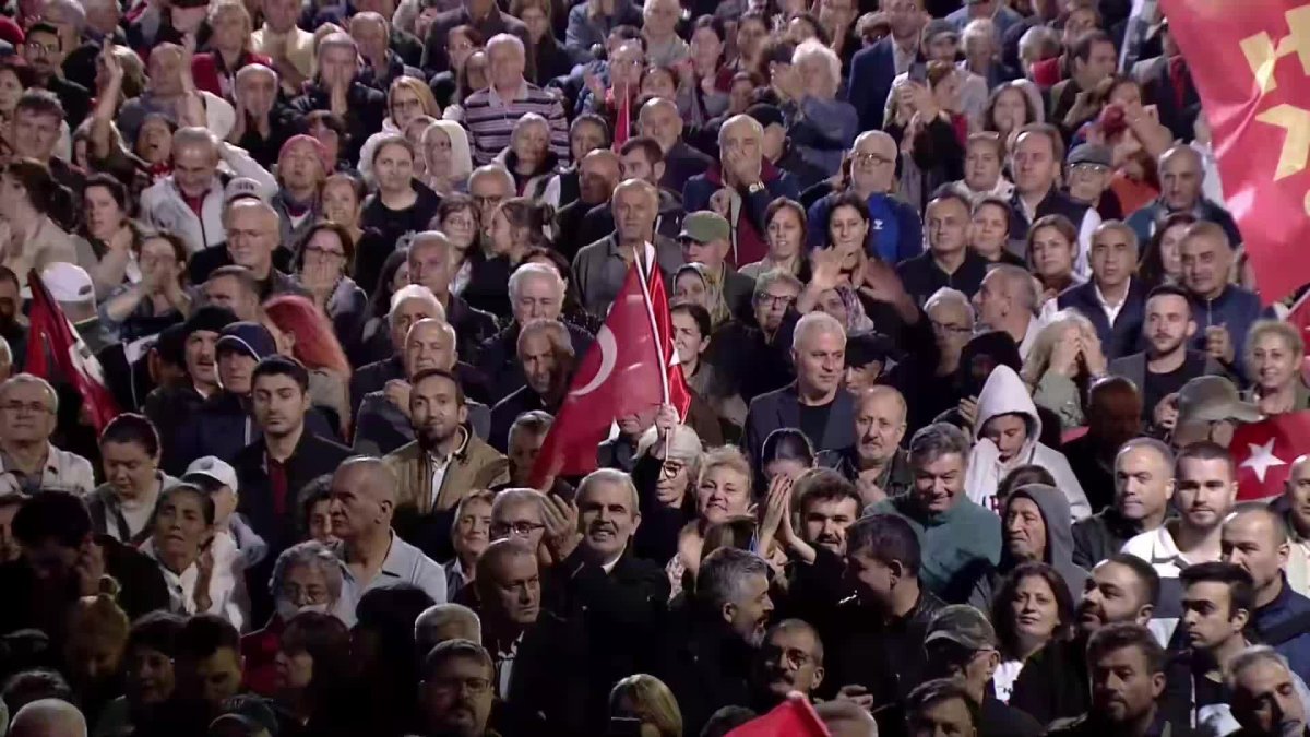 CHP'den imza kampanyası hamlesi: 24 milyon imza toplandı!