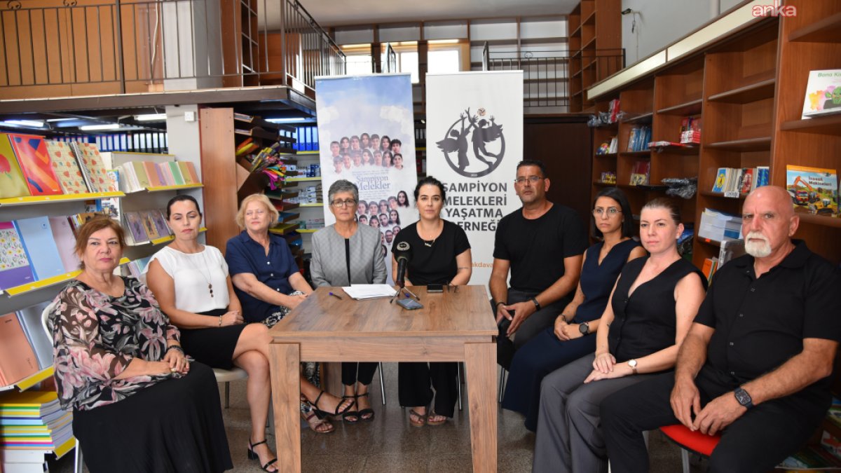 Şampiyon Melekler unutulmuyor: 105 öğrenciye 2,3 milyon lira burs sağlanıyor