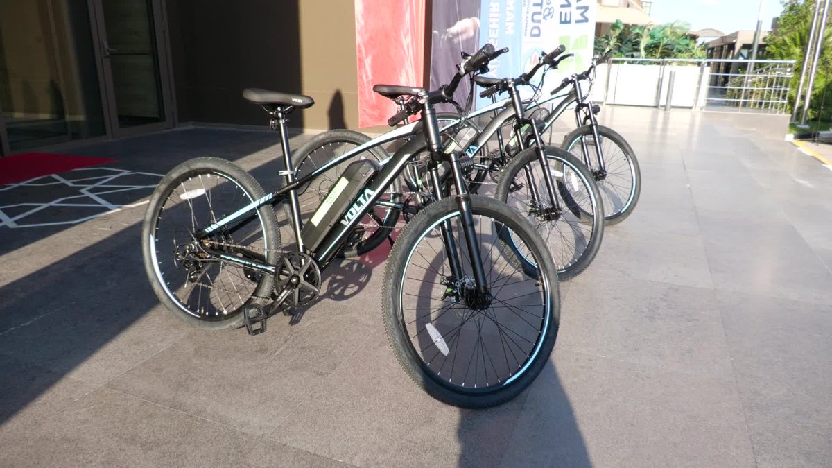 Manisa'da Elektrikli Bisikletler Sahiplerini Buldu