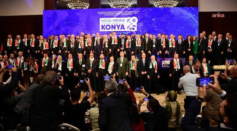 Eyüp Kahveci, uluslararası kongrede Kütahya'yı temsil etti