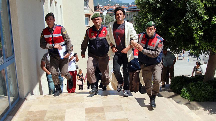 Oyuncu Selim Erdoğan uyuşturucudan gözaltına alındı