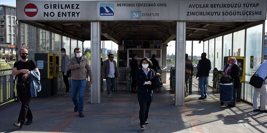 İstanbul'da 'kontrollü sosyal hayat'ın ilk günü