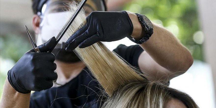 Kuaför ve berberde en fazla 30 dakika kalma uyarısı