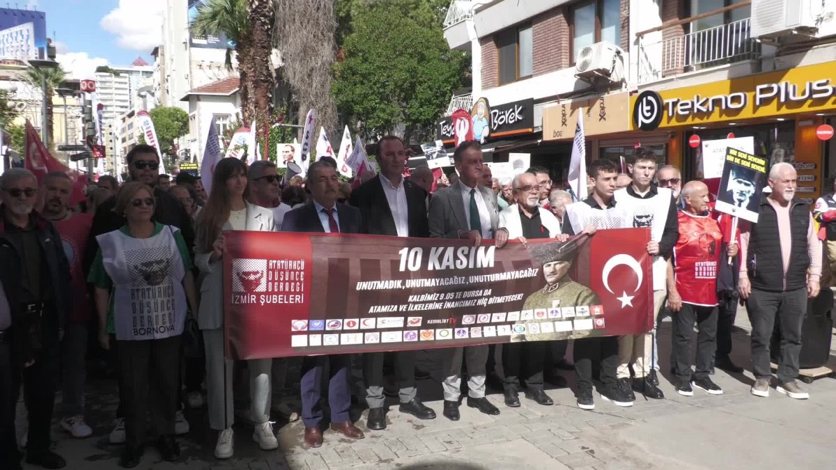 İzmir'de 10 Kasım'a karşı tepkiler yükseliyor