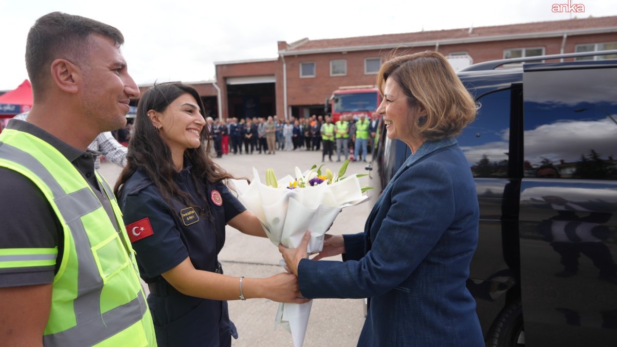 İtfaiye araçları Eskişehir'e teslim edildi