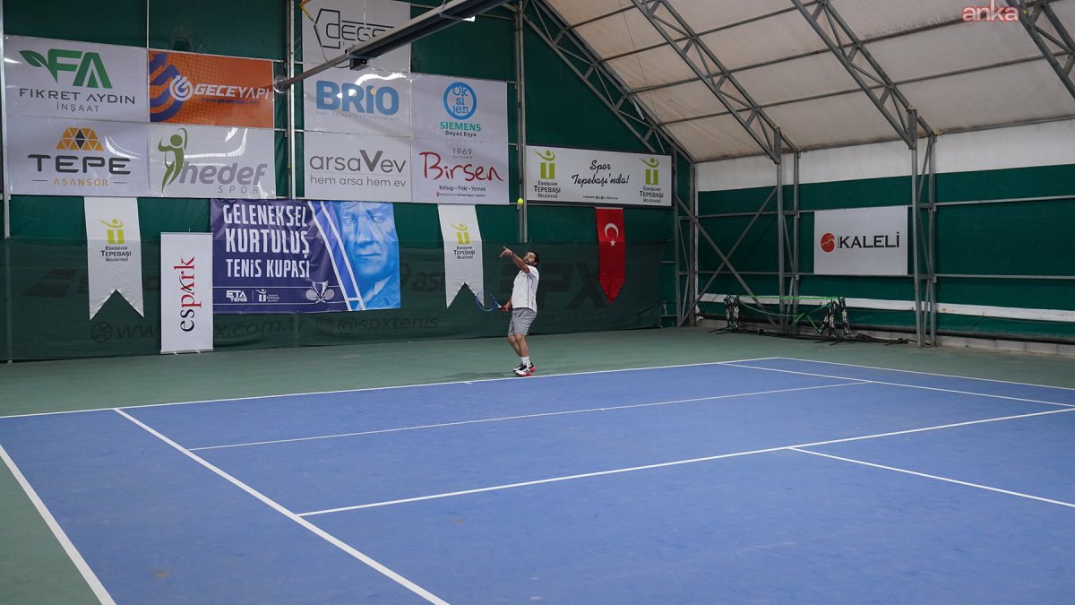 Tepebaşı'nda geleneksel tenis kupası heyecanı sona erdi!