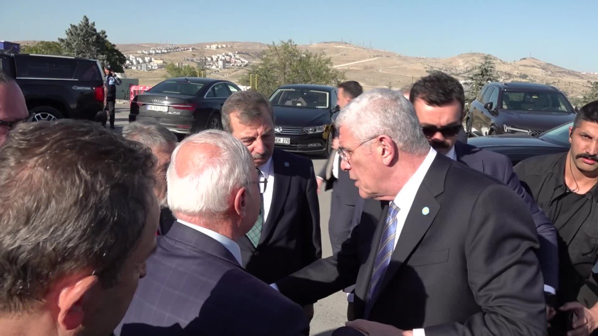 Dervişoğlu, Yavuz Erkmen'in babasının cenazesinde anıldı