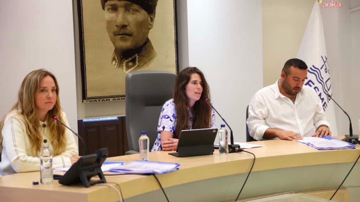 Çeşme'de nargile kafelere yasak getirildi