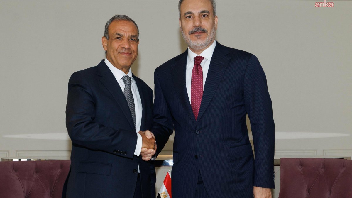 Fidan, Mısır Dışişleri Bakanı ile kritik görüşme gerçekleştirdi