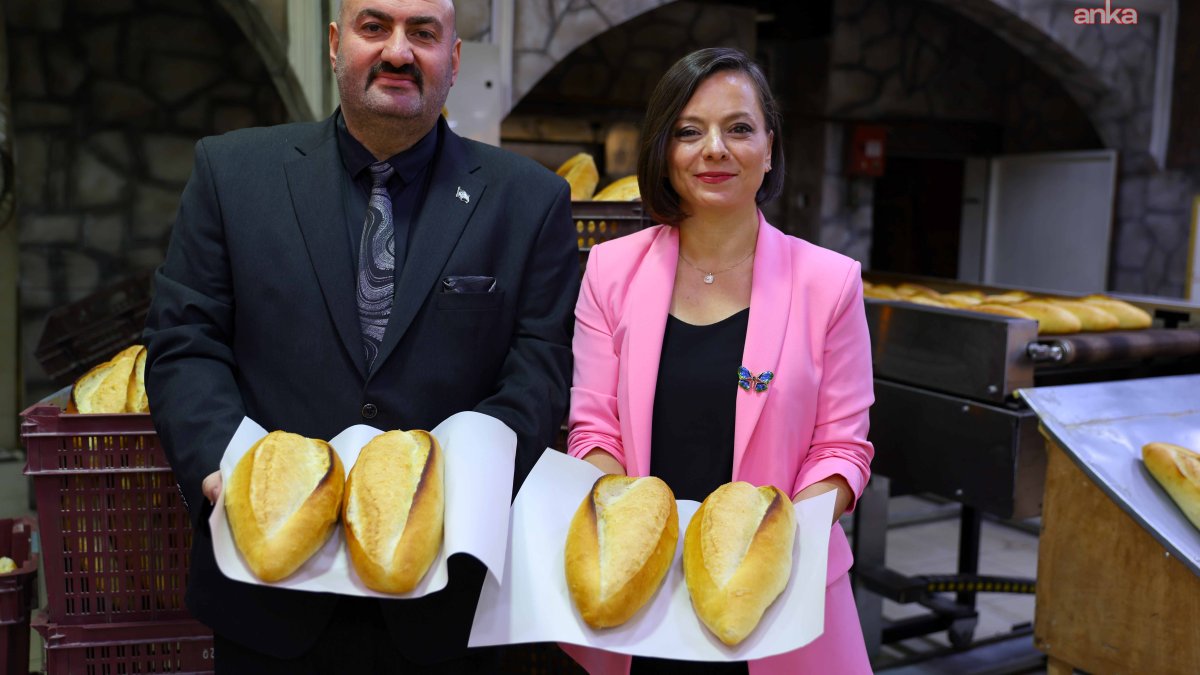 Karabağlar'da 'Askıda Ekmek Var' dönemi başladı