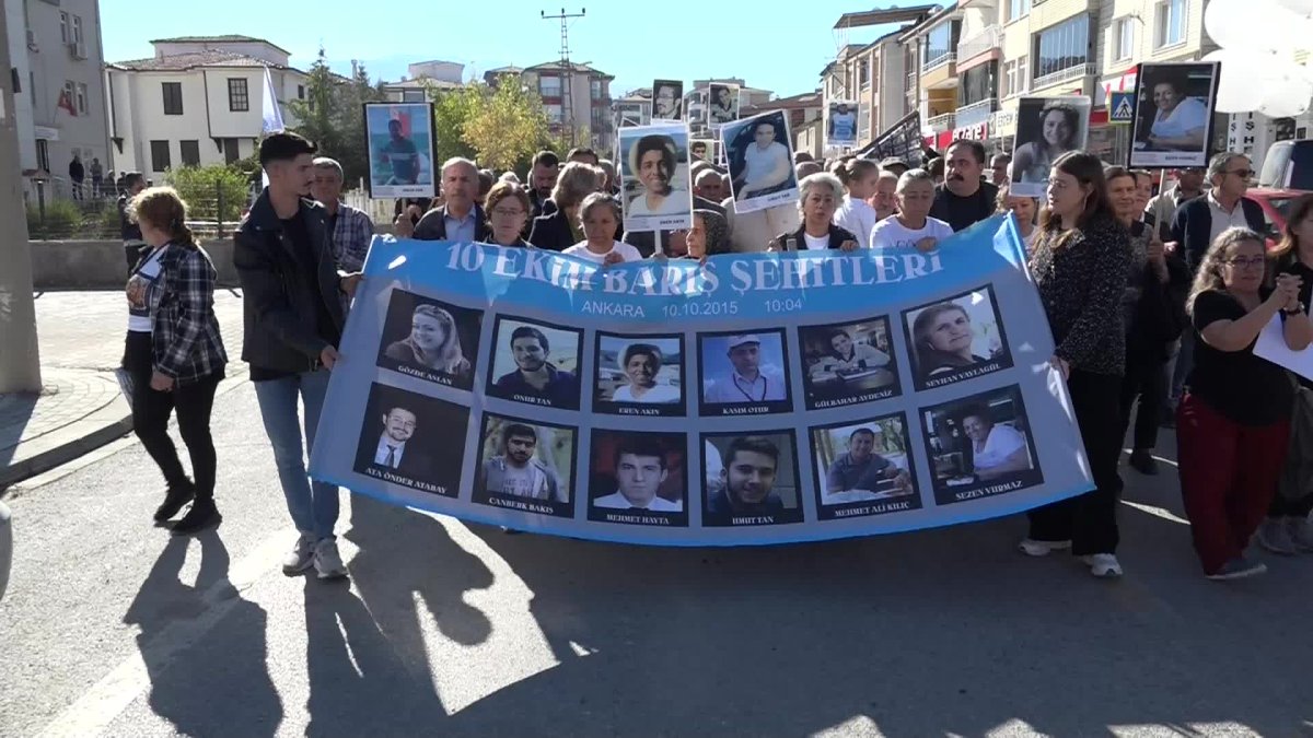 10 Ekim Katliamı'nı unutmuyoruz: Malatya'da duygusal anma