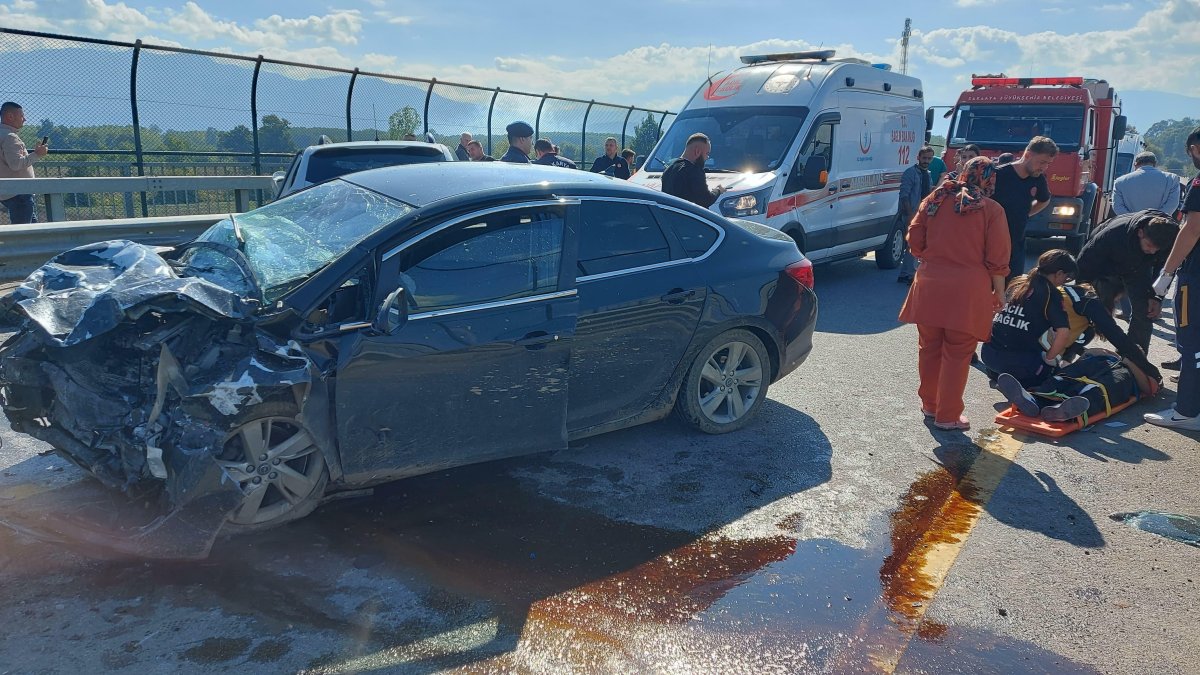 Akyazı'da feci kaza: 2 jandarma hayatını kaybetti