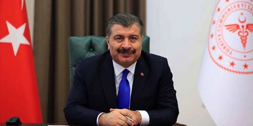 Bakan Koca'dan sokağa çıkacak 65 yaş üstü vatandaşlara uyarı