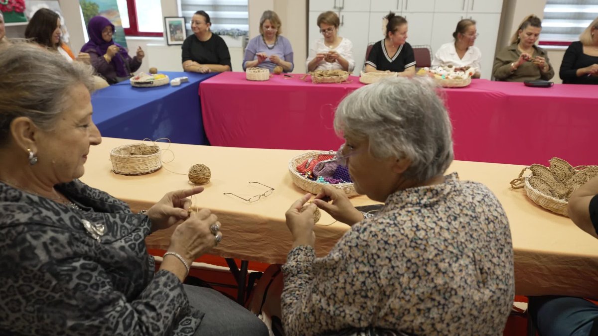 Buca'da kadın emeği sergileniyor