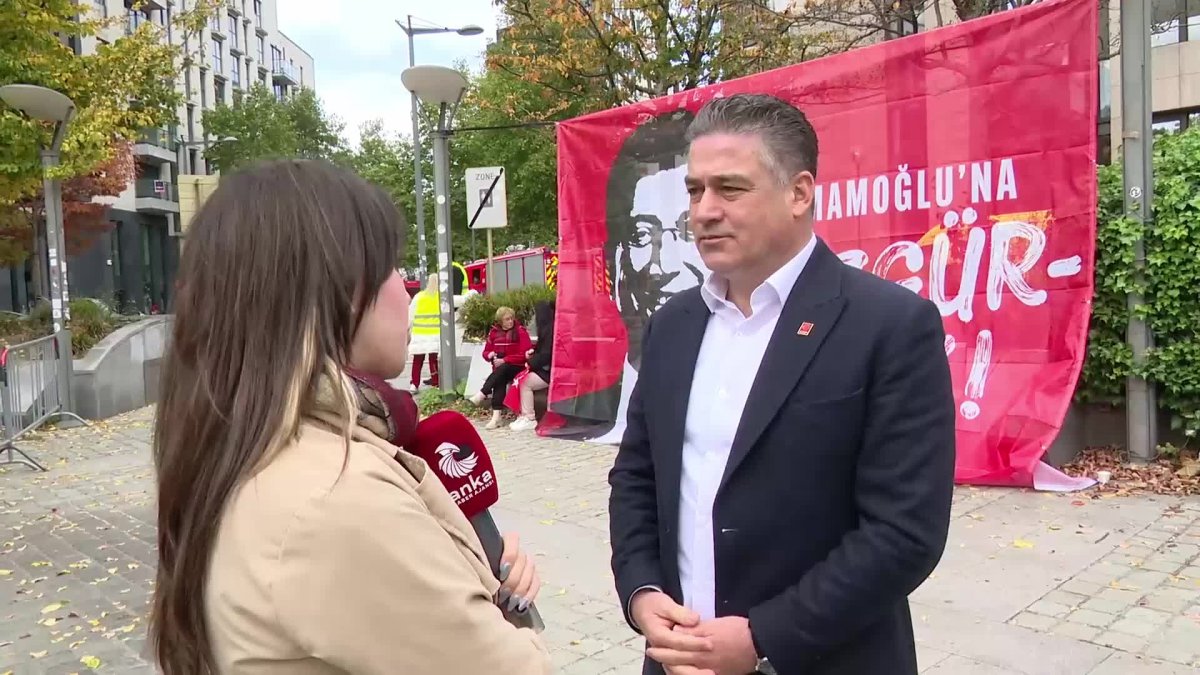 Avrupa'daki Türkler CHP'ye sahip çıkıyor