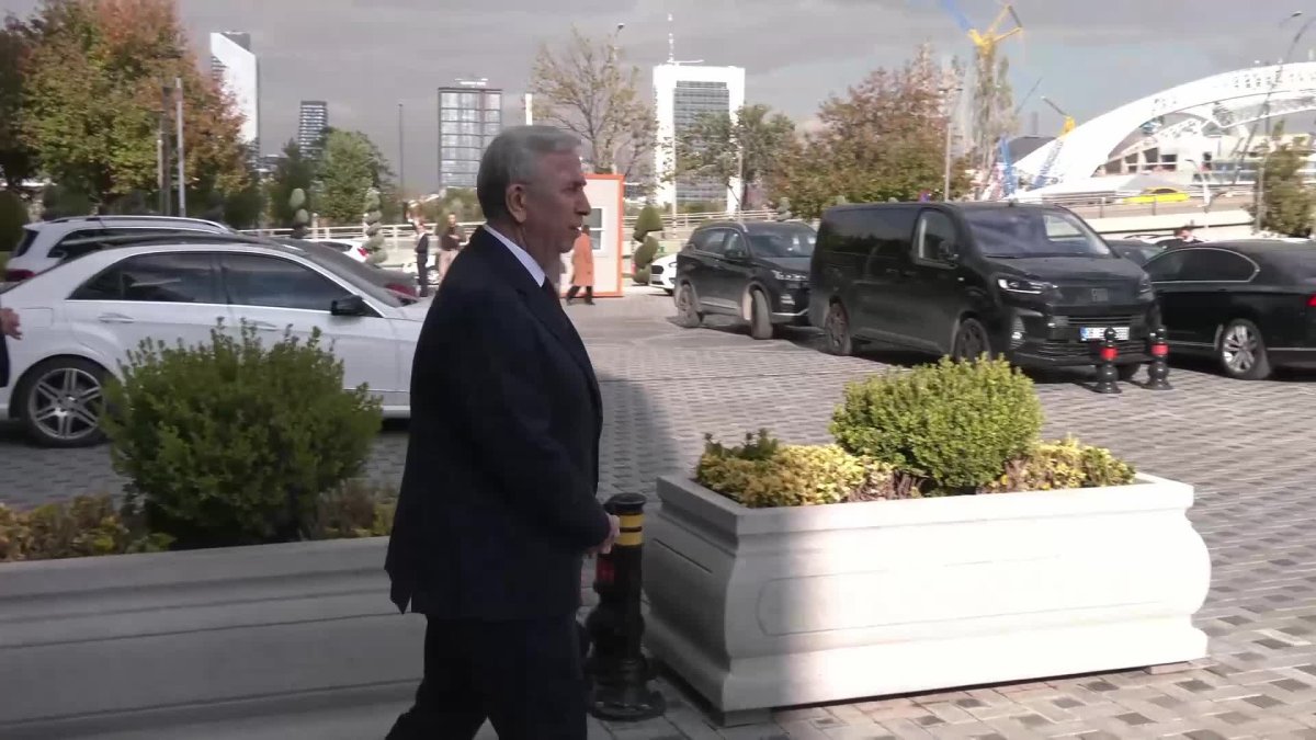 Dervişoğlu'ndan Yavaş'a Destek Ziyareti