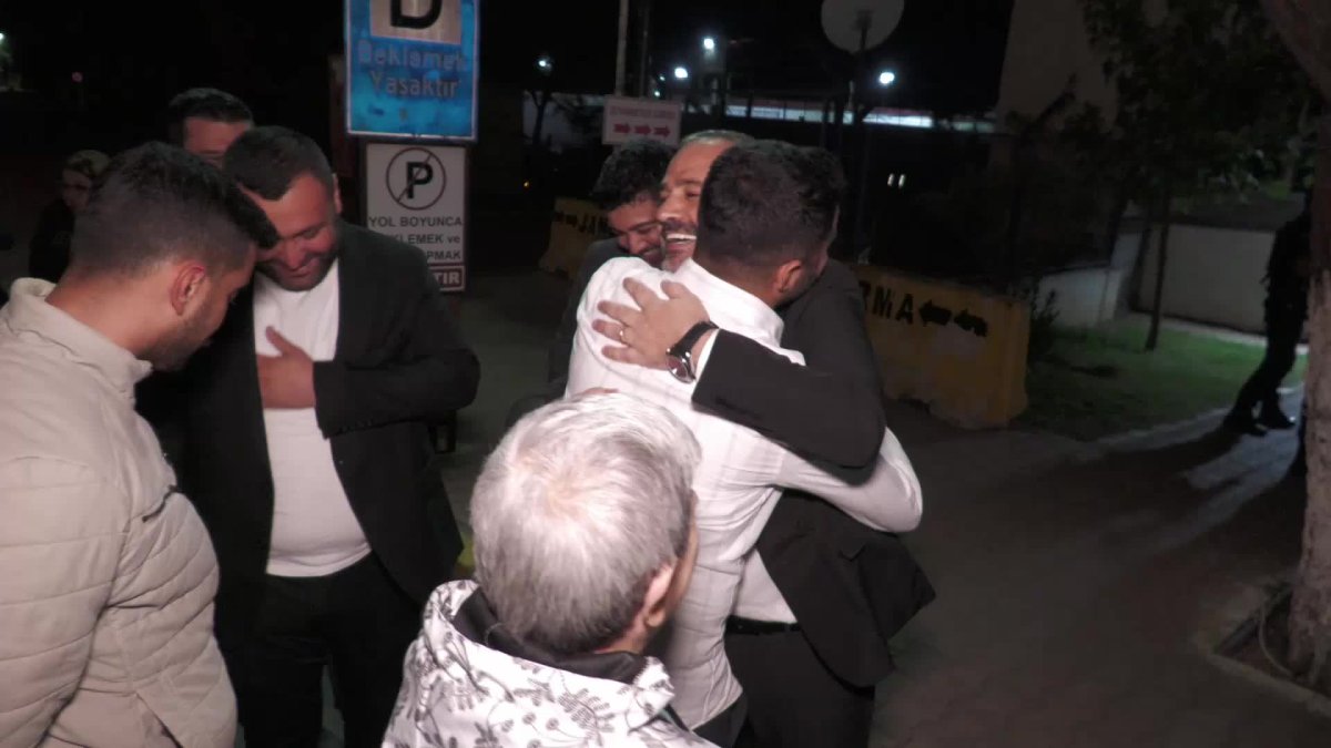 Aslanoğlu tahliye oldu: 'Buruk bir sevinç yaşıyoruz'