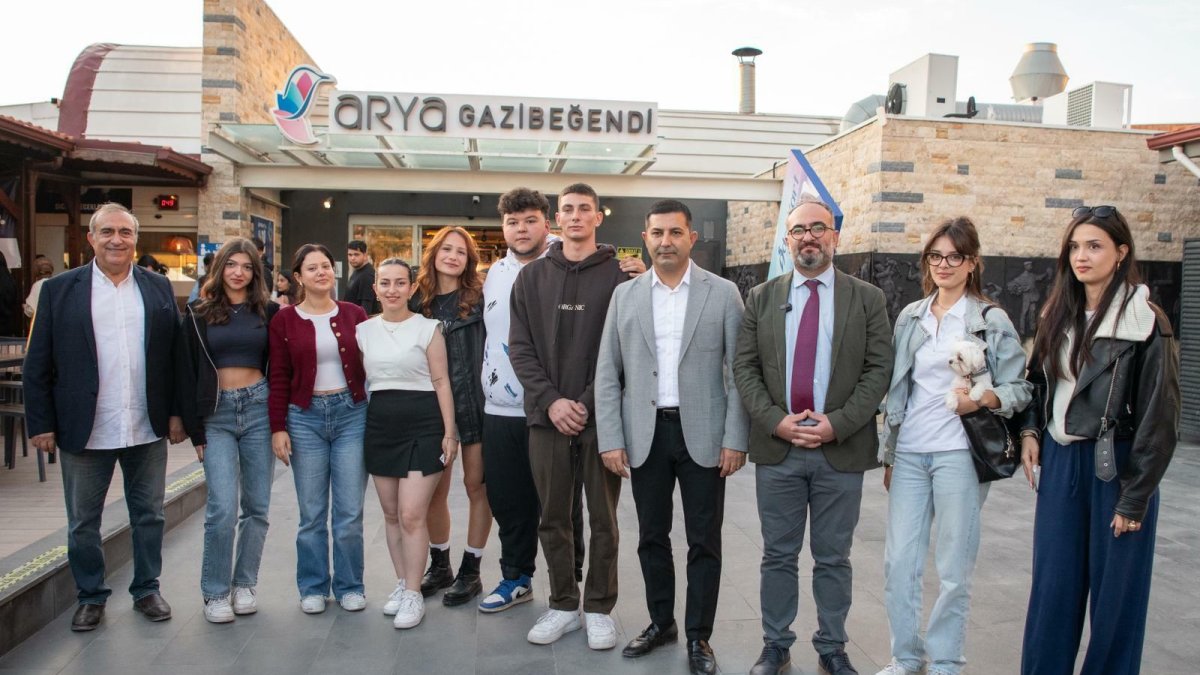 Kuşadası Belediyesi'nin üniversitelilere müjdeli haberi