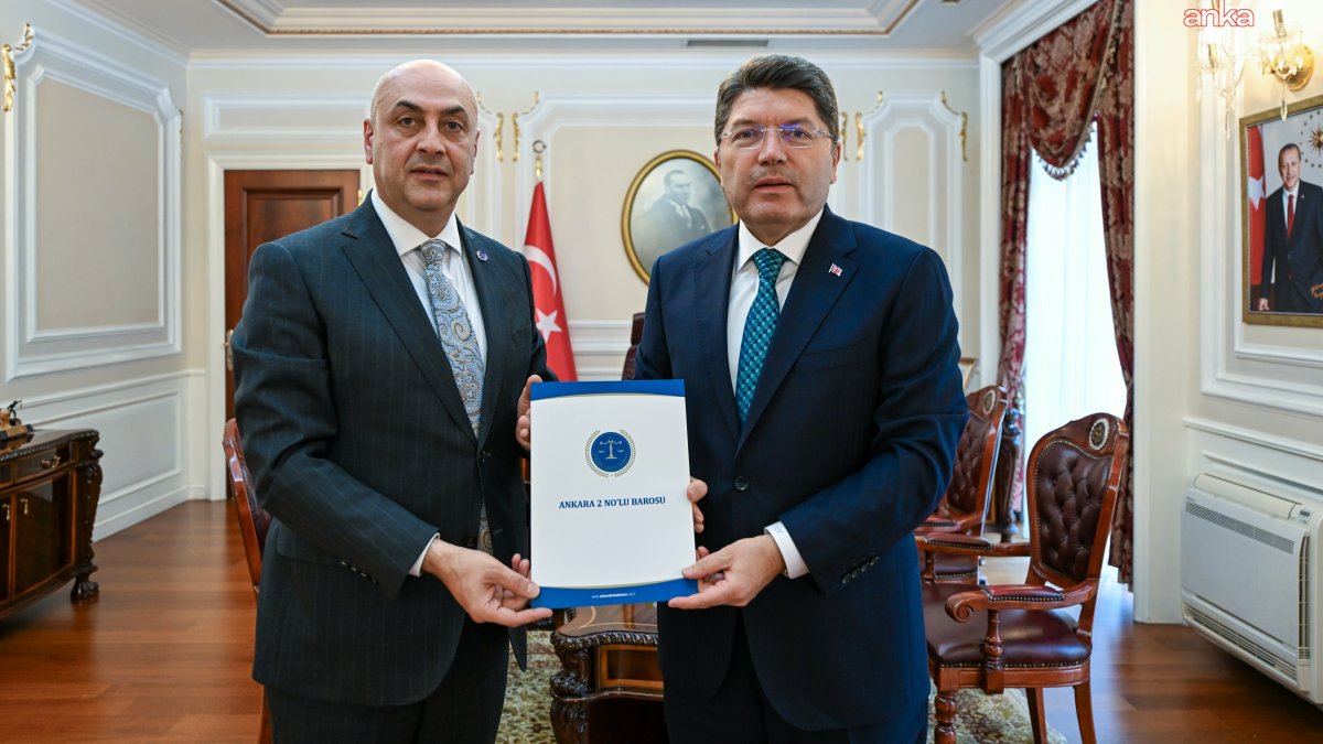 Bakan Tunç'tan önemli kabul: Baro Başkanı Ağdemir ile bir araya geldi