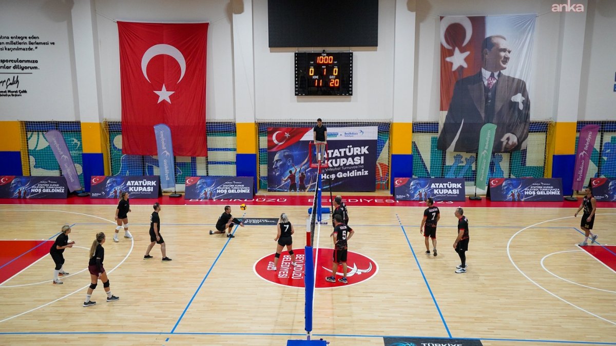 Atatürk Kupası Voleybol Turnuvası başladı