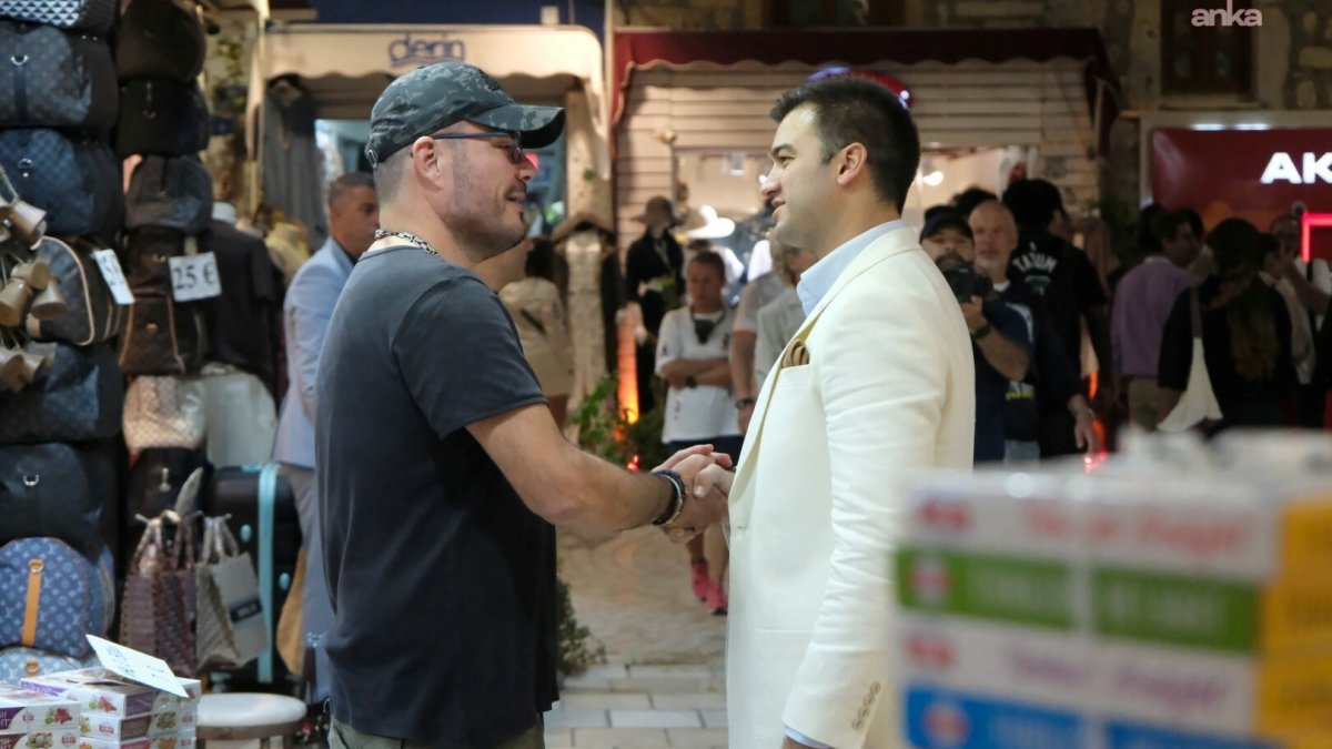 Mandalinci, Cumhuriyet Caddesi esnafıyla buluştu