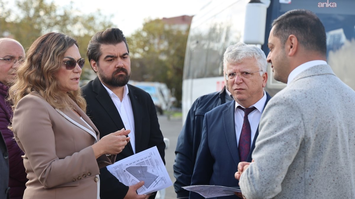 Başkan Yüceer Çorlu'da yoğun gündemle sahada