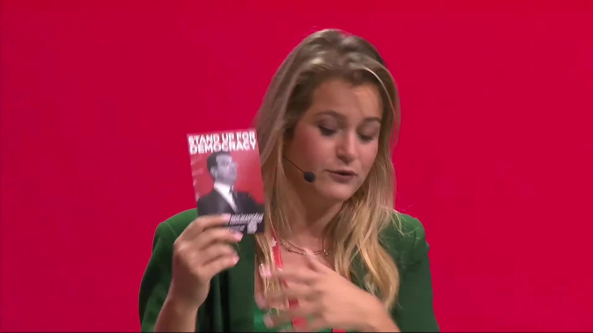 İmamoğlu'ndan mesaj: Cezaevinde olmam, cumhurbaşkanı adayı olmamdan kaynaklanıyor