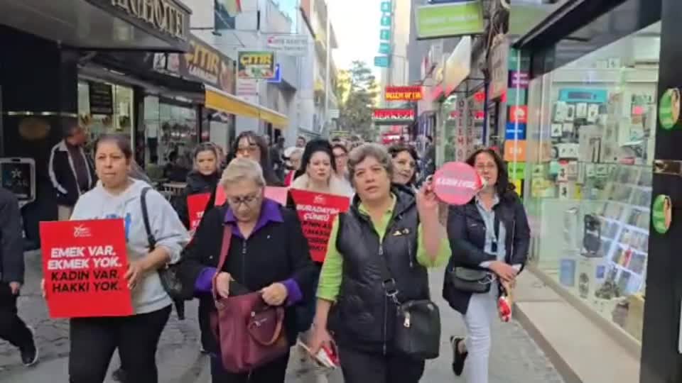 Boş tencere eylemiyle yoksulluğa itiraz ettiler