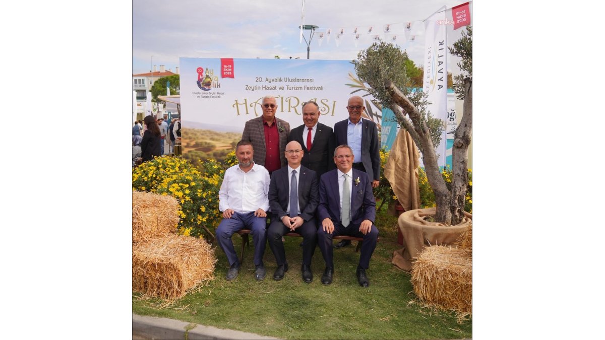 Ayvalık'ta zeytin festivali coşkusu