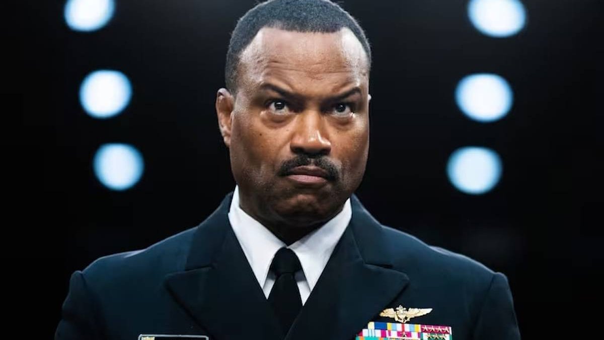 Karayipler'deki Saldırıların Komutanı Emekli Oluyor