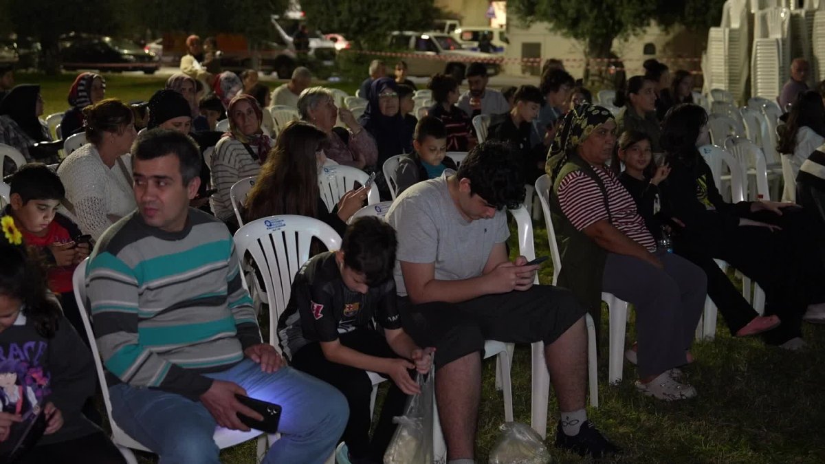 Altın Portakal'da gezen sinema coşkusu başladı