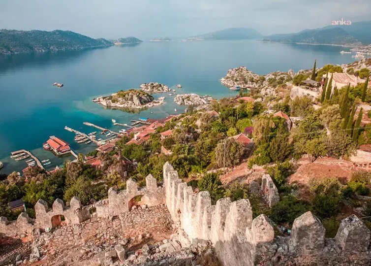 Kale Üçağız, dünya çapında en iyi turizm köyü seçildi!