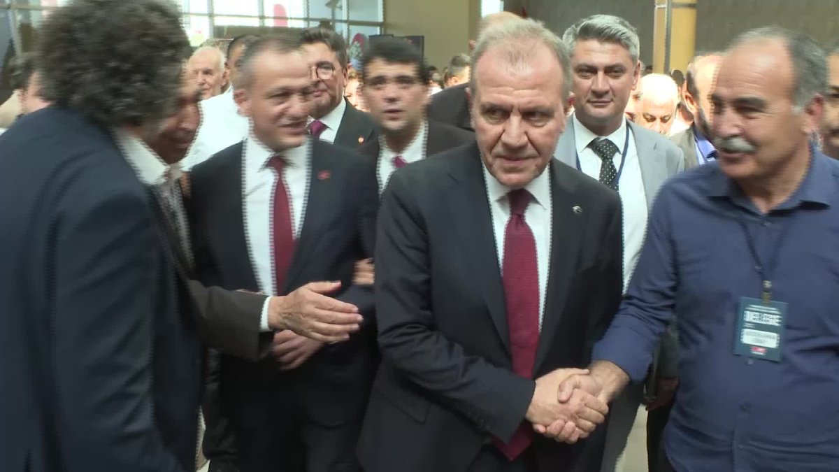 Vahap Seçer, derin yoksulluğa dikkat çekti