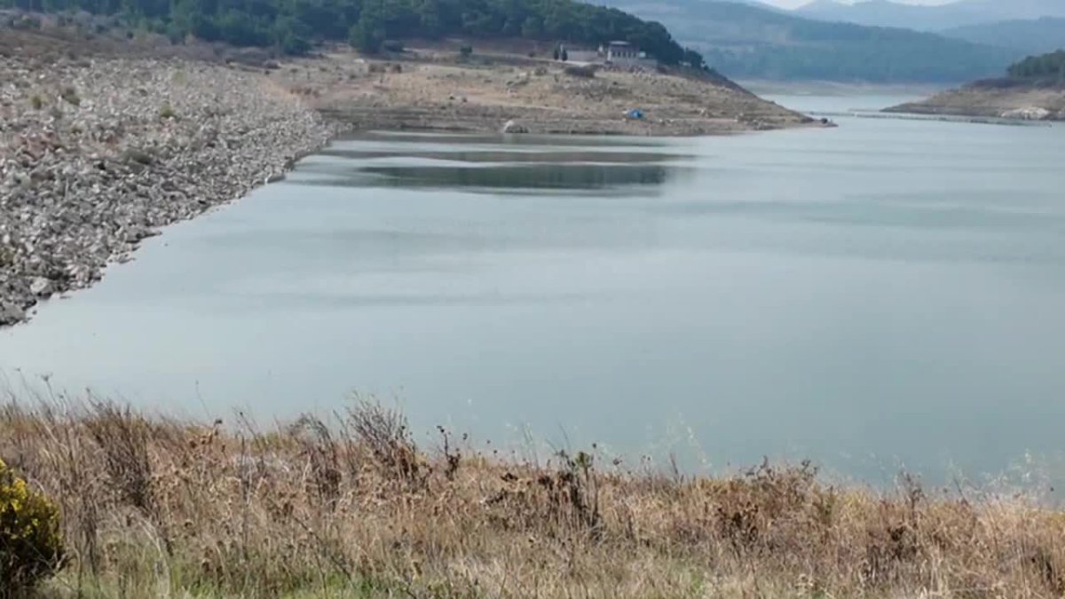 Sevişler Barajı tehlikede! Termik santraller su kaynaklarını kurutuyor