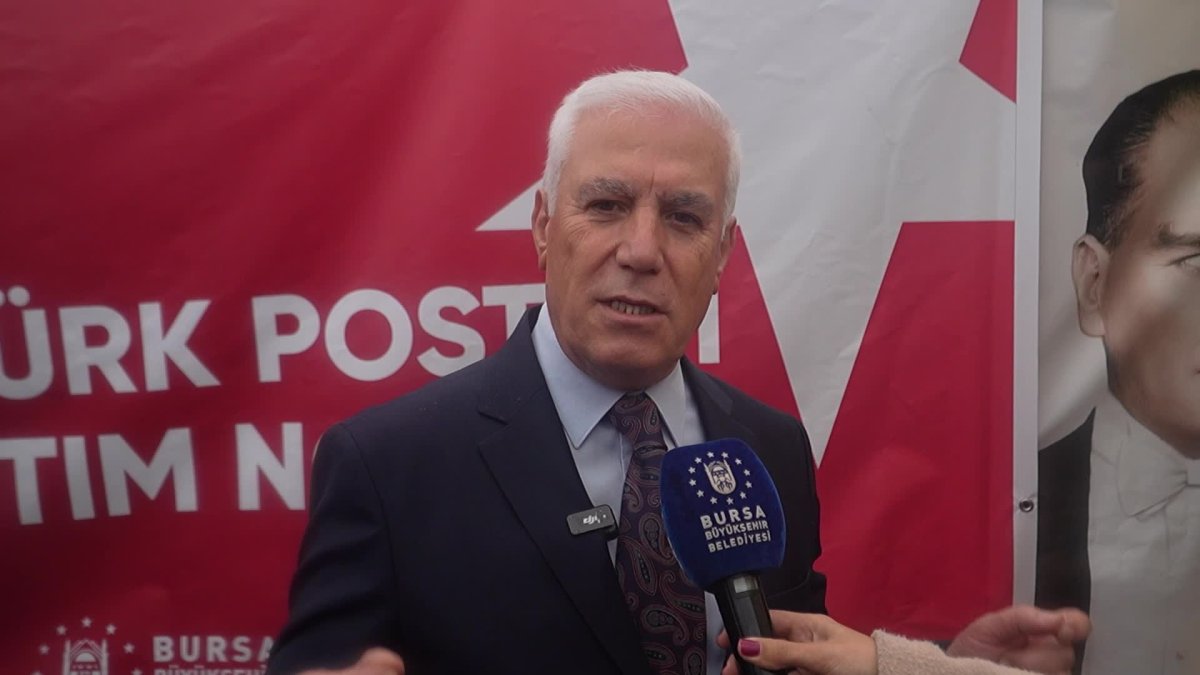 Bursa sokakları ata posterleriyle süslenecek