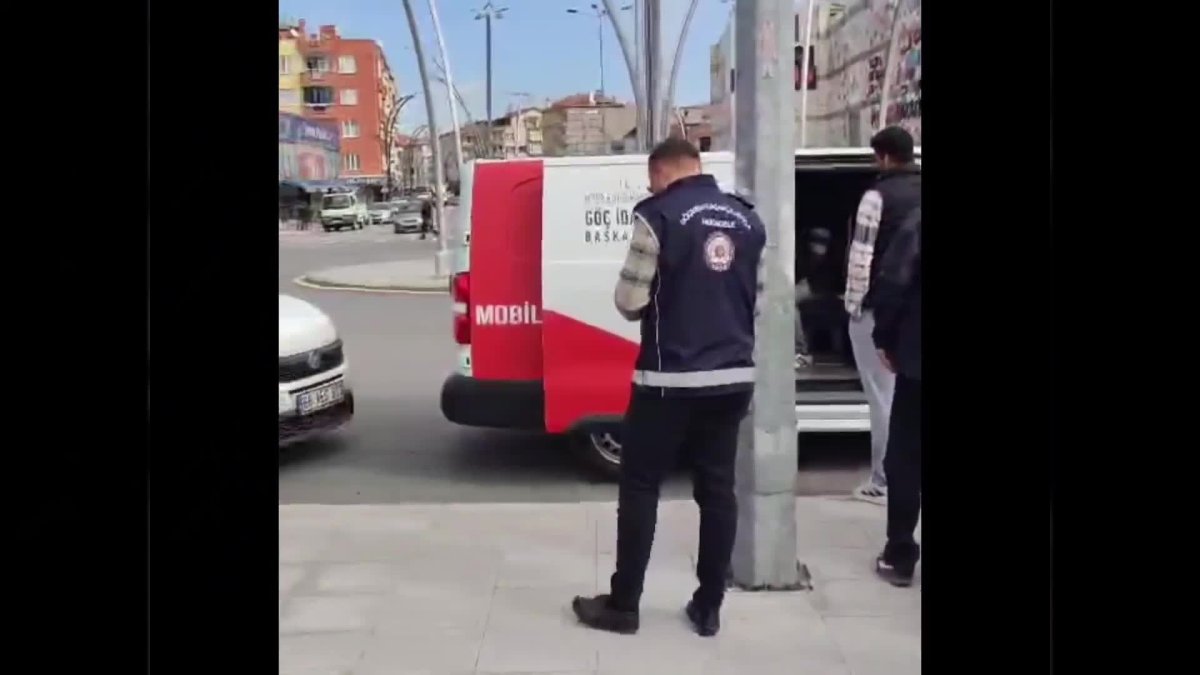 Göçmen kaçakçılığına büyük darbe: 169 organizatör ve 783 kaçak yakalandı