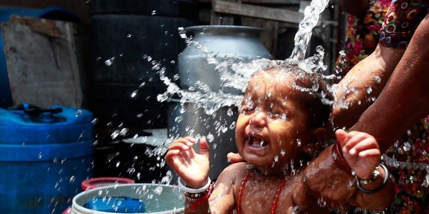 Hindistan'da son 10 yılın sıcaklık rekoru kırıldı