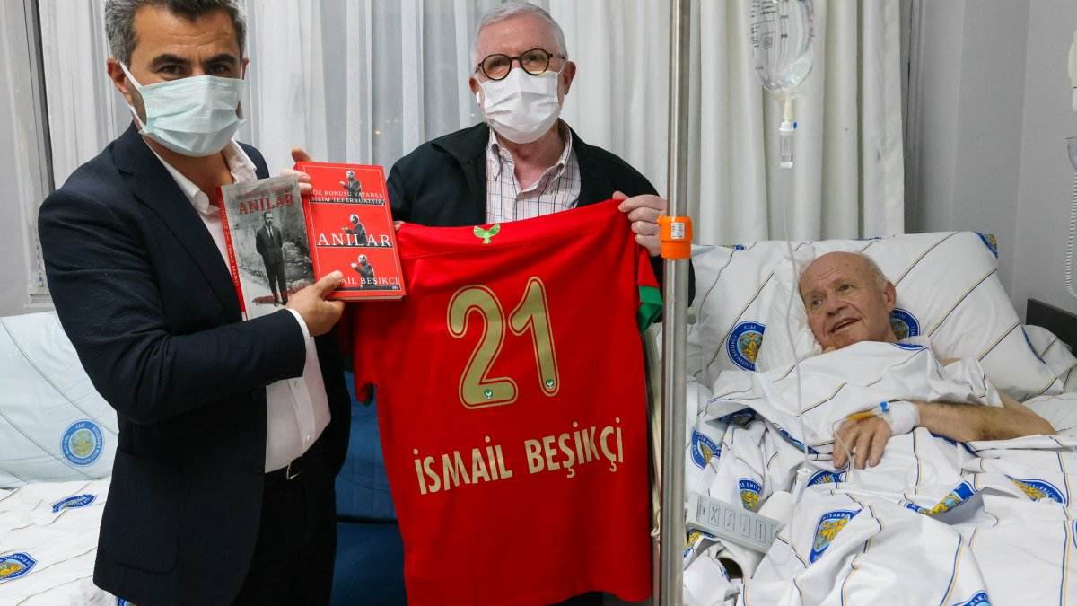 Amedspor'dan İsmail Beşikçi'ye anlamlı ziyaret