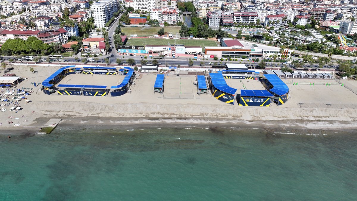 Alanya'da plaj voleybolu tutkunlarına ücretsiz etkinlik